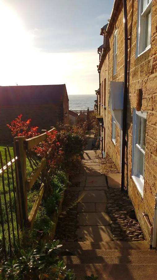 The Old School House Hotel Robin Hood's Bay 0*,
